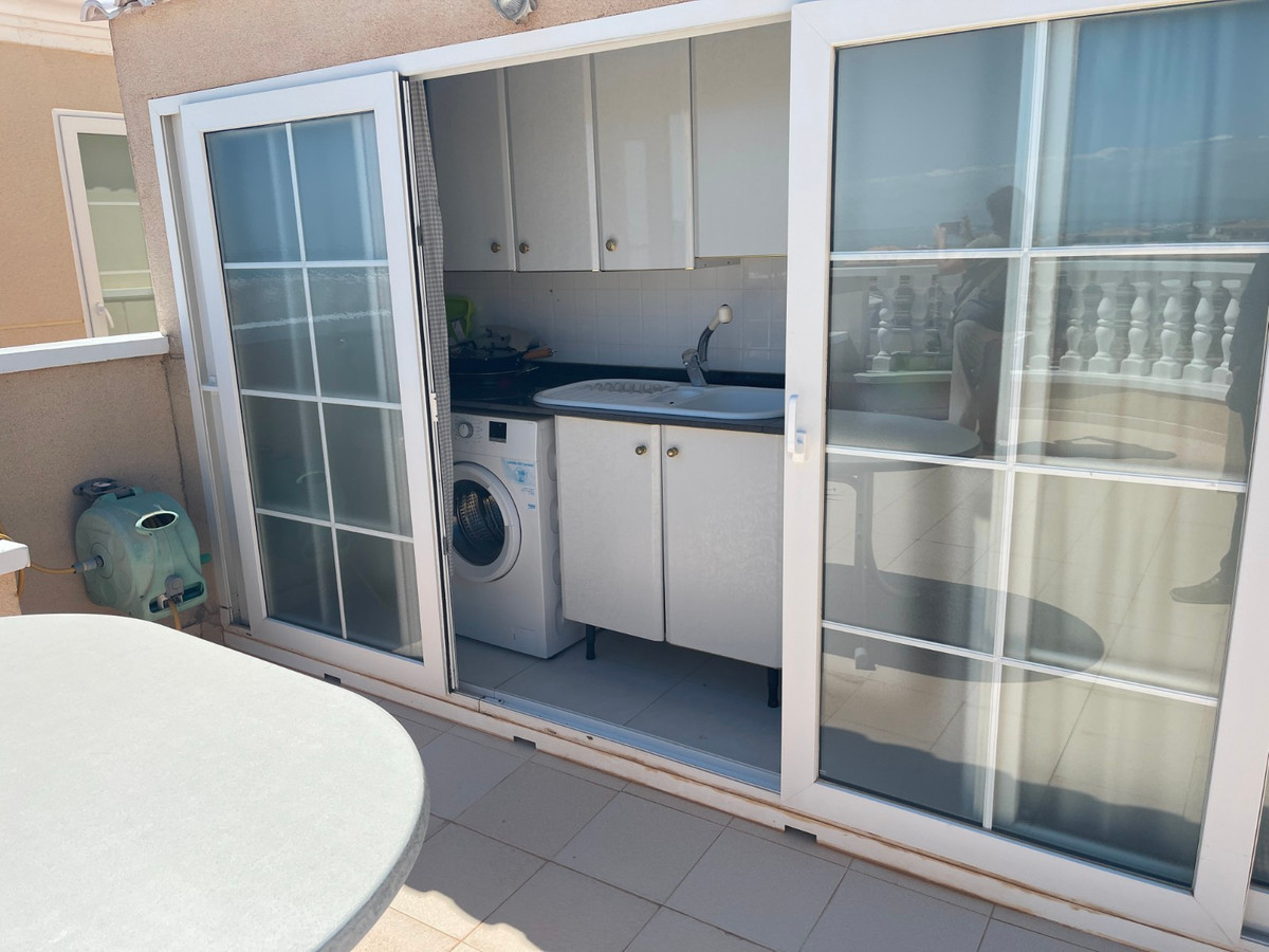 3 Bed Apartment for sale in Guardamar Del Segura Costa Blanca, Alicante, Spain