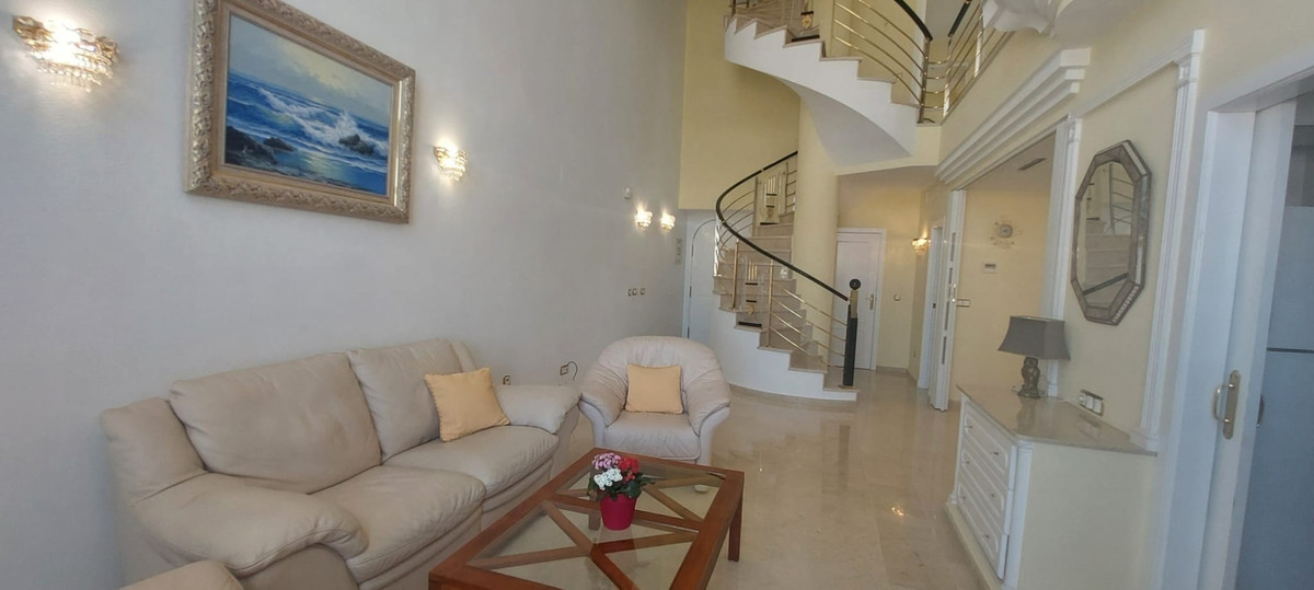3 Bed Apartment for sale in Guardamar Del Segura Costa Blanca, Alicante, Spain