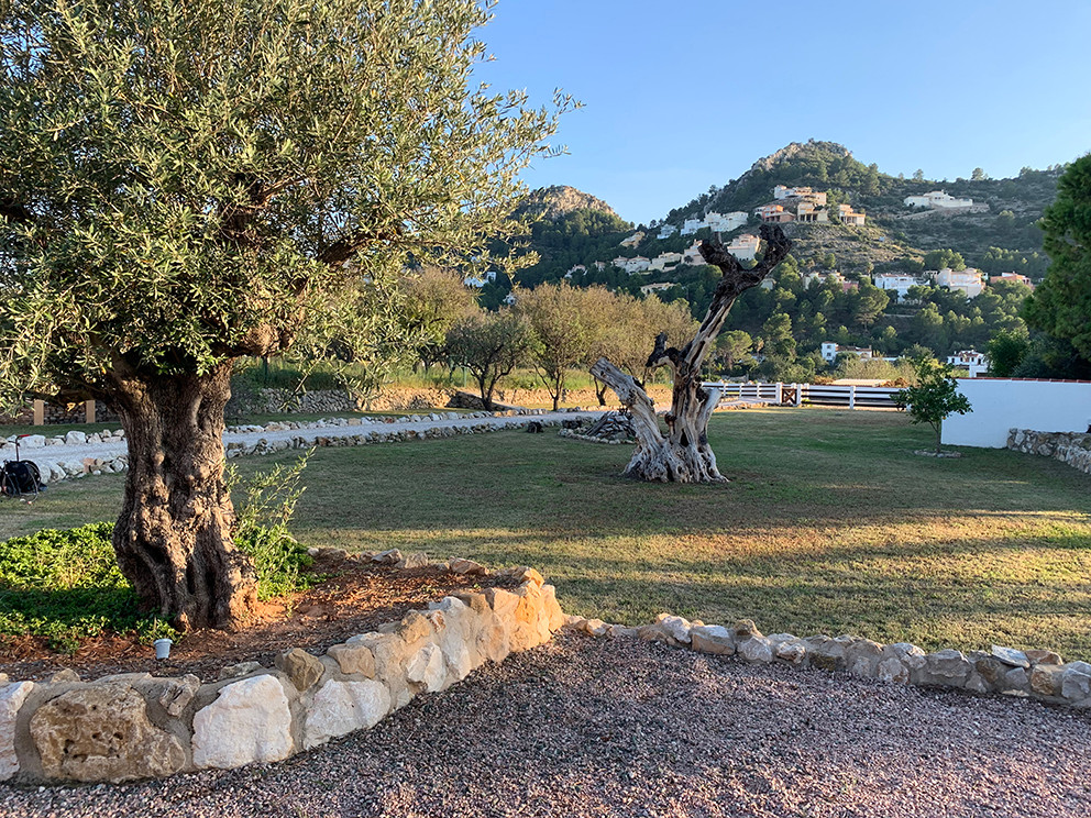 5 Bed Townhouse for sale in Sella Costa Blanca, Alicante, Spain