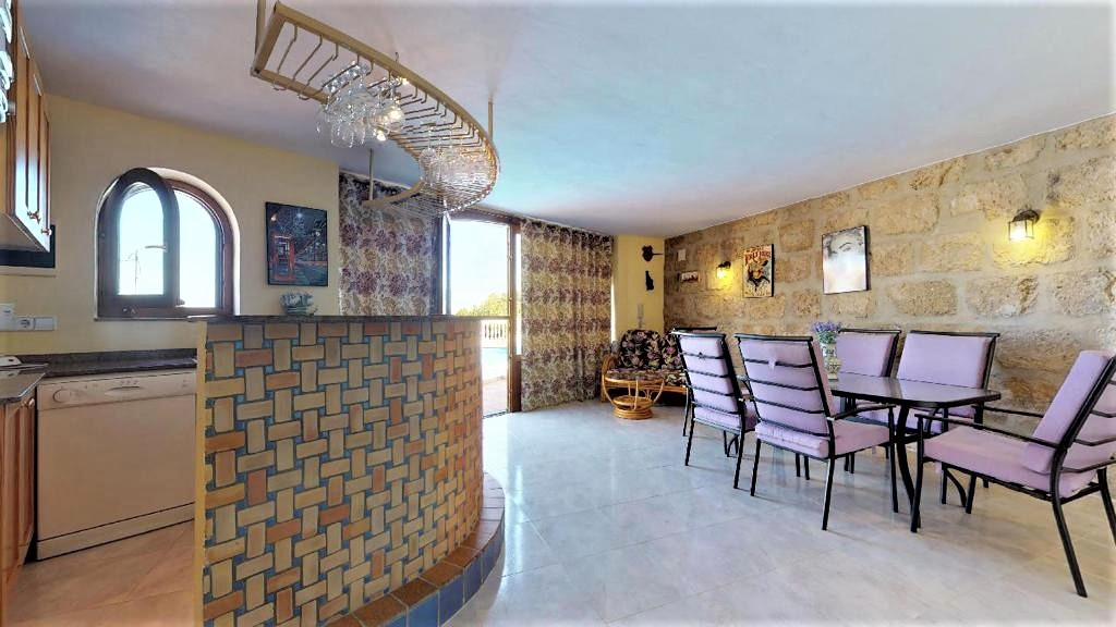 7 Bed Townhouse for sale in Calpe Costa Blanca, Alicante, Spain