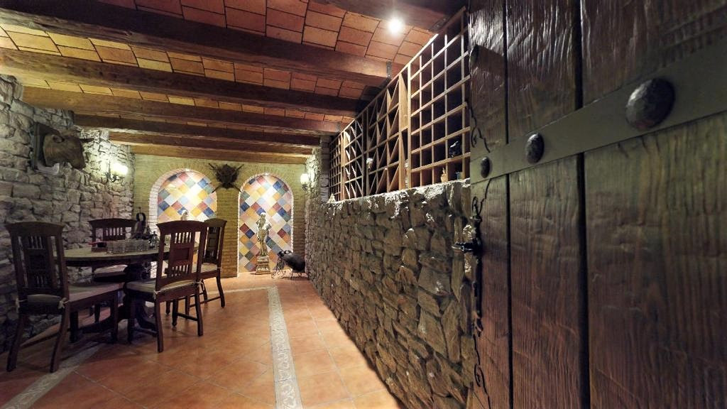 7 Bed Townhouse for sale in Calpe Costa Blanca, Alicante, Spain