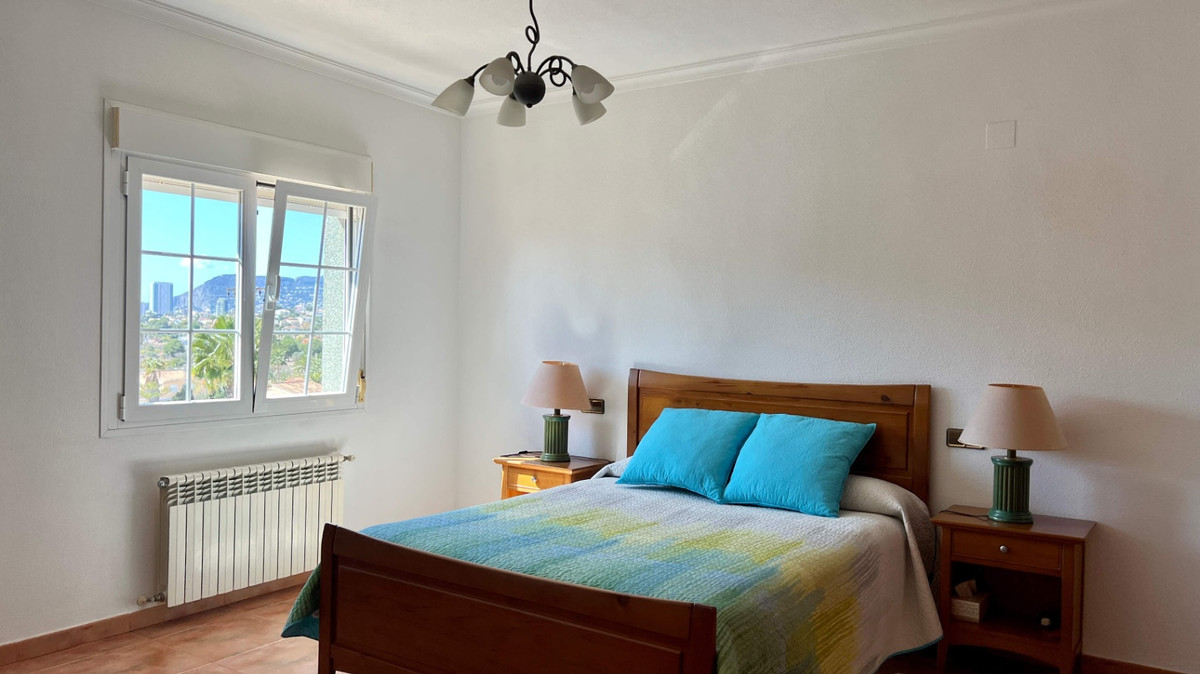 Se vende Villa - Chalet de 5 dormitorios en Costa Blanca, Alicante, España