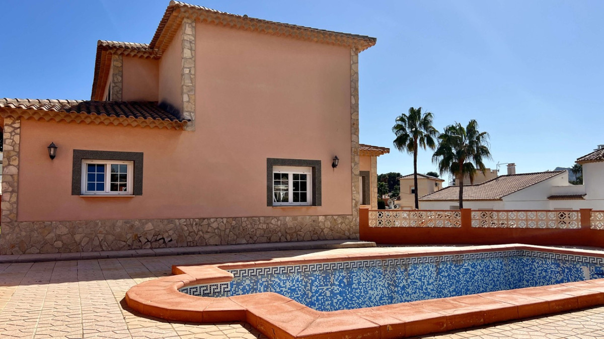 Se vende Villa - Chalet de 5 dormitorios en Costa Blanca, Alicante, España