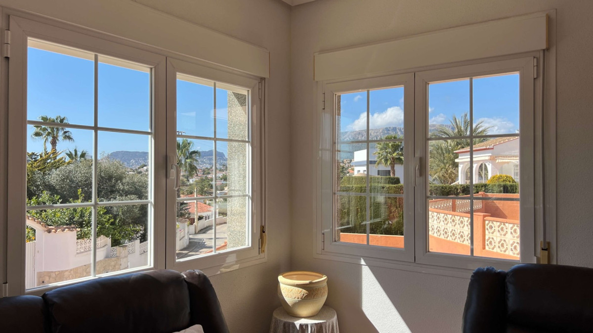 Se vende Villa - Chalet de 5 dormitorios en Costa Blanca, Alicante, España