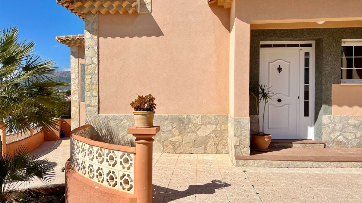 Se vende Villa - Chalet de 5 dormitorios en Costa Blanca, Alicante, España