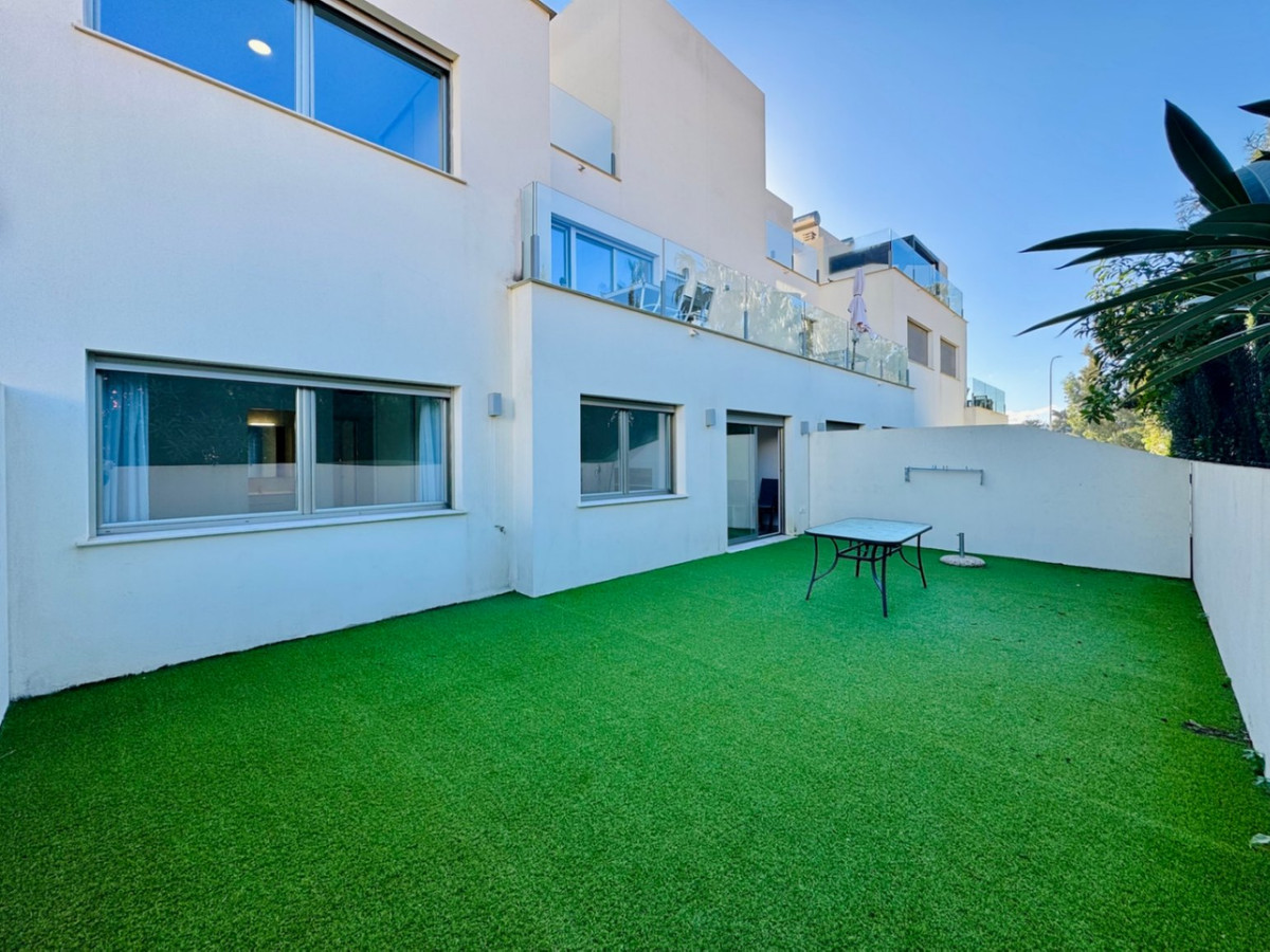 Se vende Apartamento Planta Baja de 3 dormitorios en Costa Blanca, Alicante, España