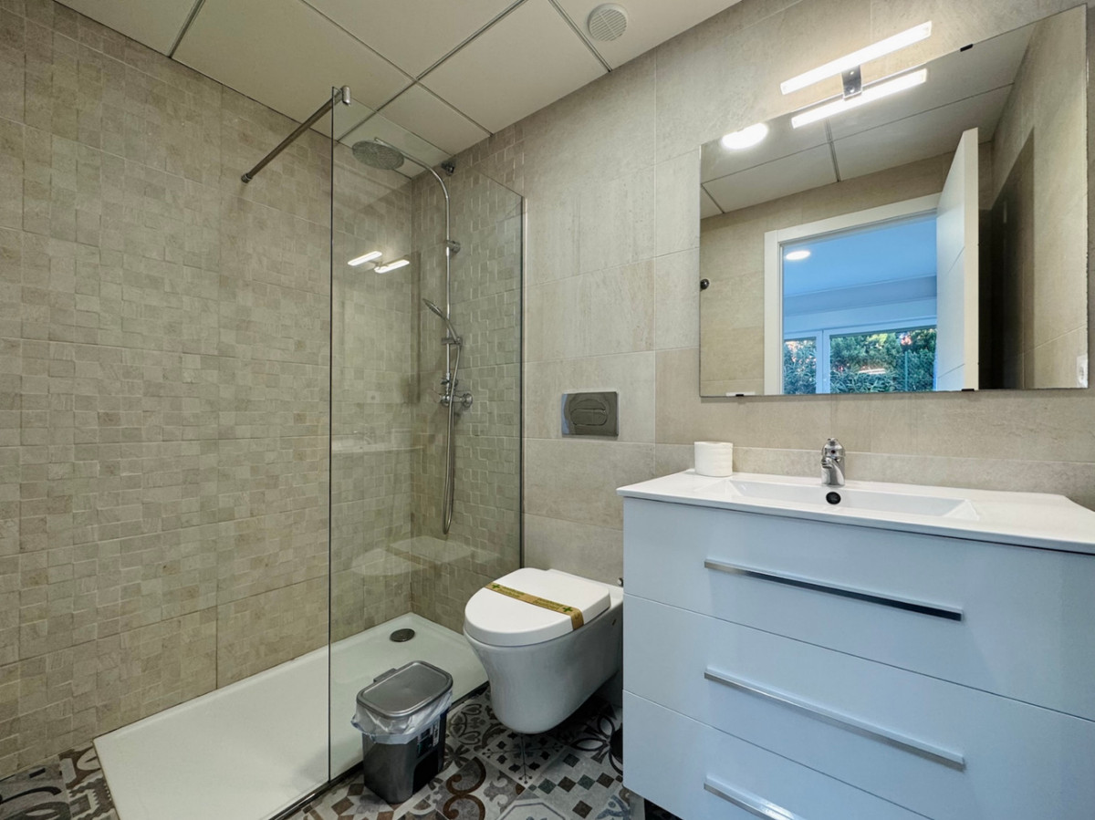 Se vende Apartamento Planta Baja de 3 dormitorios en Costa Blanca, Alicante, España