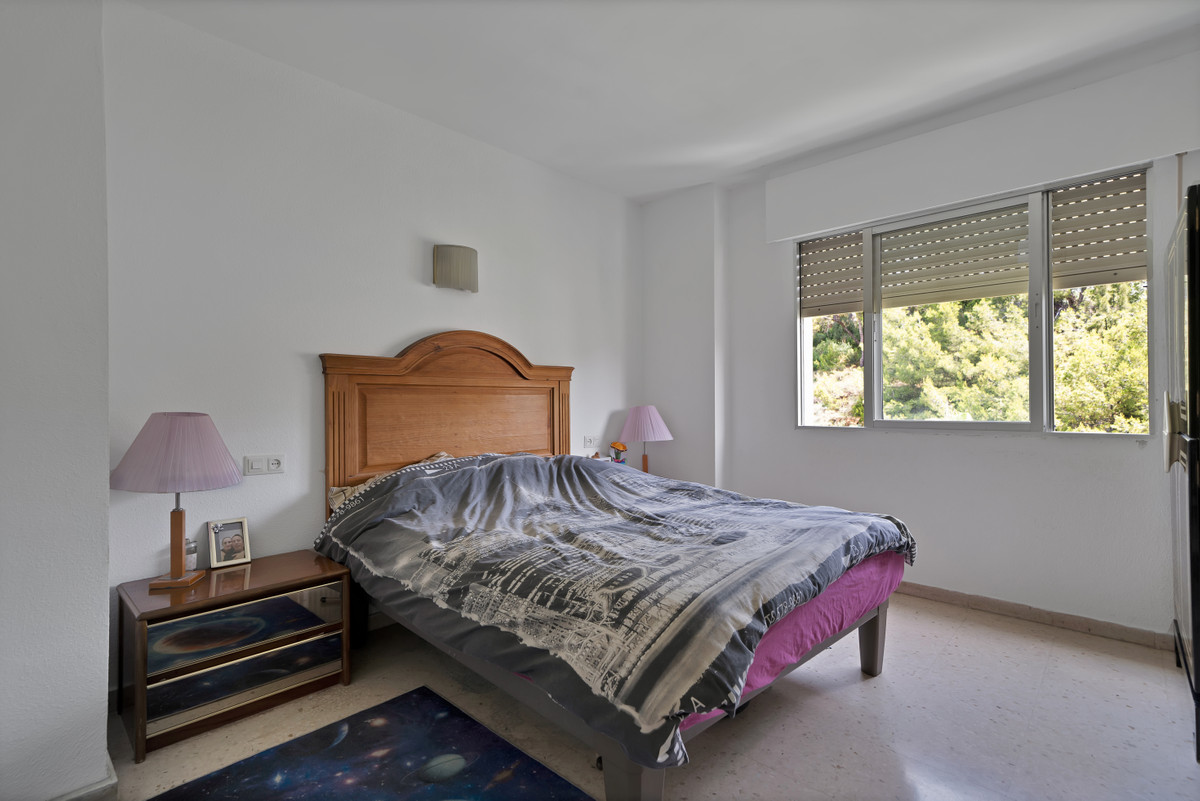Se vende Apartamento Planta Media de 3 dormitorios en Costa Del Sol, Málaga, España