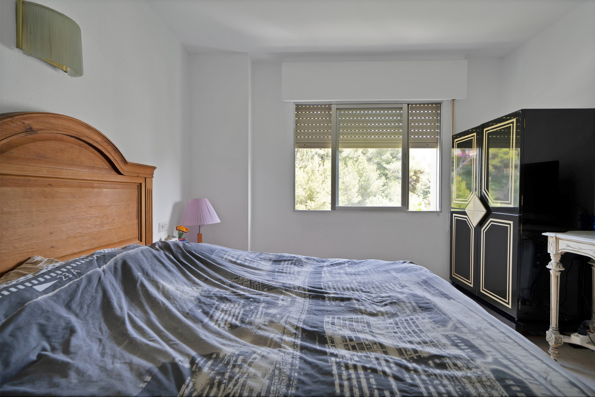 Se vende Apartamento Planta Media de 3 dormitorios en Costa Del Sol, Málaga, España