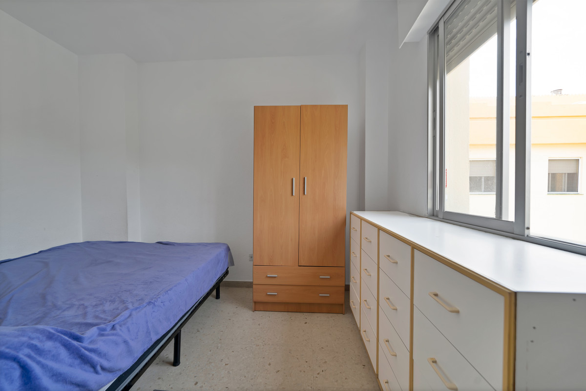 Se vende Apartamento Planta Media de 3 dormitorios en Costa Del Sol, Málaga, España