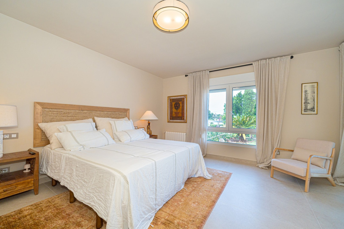 4 Bed Townhouse for sale in Denia Costa Blanca, Alicante, Spain