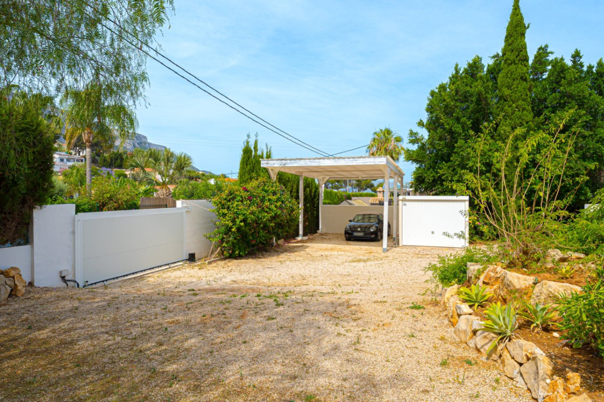 4 Bed Townhouse for sale in Denia Costa Blanca, Alicante, Spain
