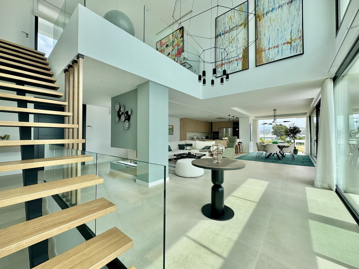 6 Bed Townhouse for sale in Cancelada Costa Del Sol, Málaga, Spain