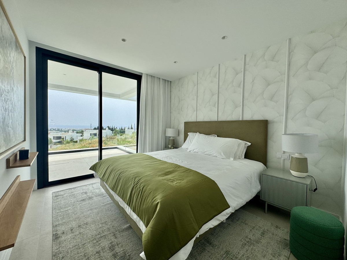 6 Bed Townhouse for sale in Cancelada Costa Del Sol, Málaga, Spain
