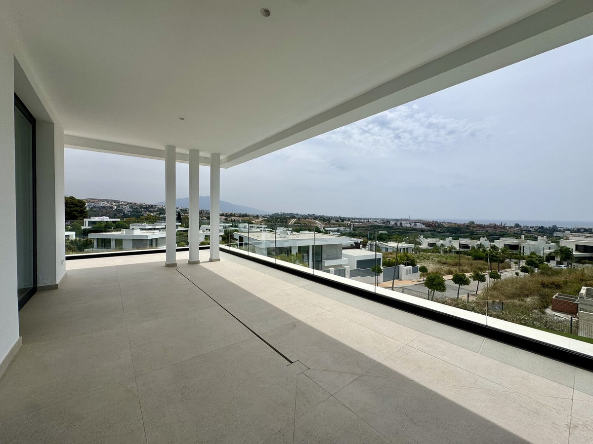 6 Bed Townhouse for sale in Cancelada Costa Del Sol, Málaga, Spain