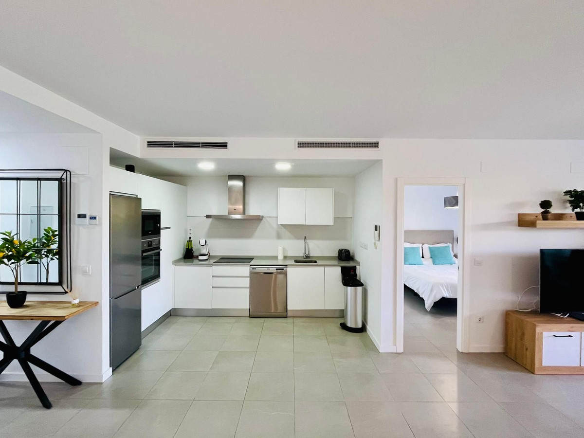 Se vende Apartamento Planta Baja de 2 dormitorios en Costa Del Sol, Málaga, España