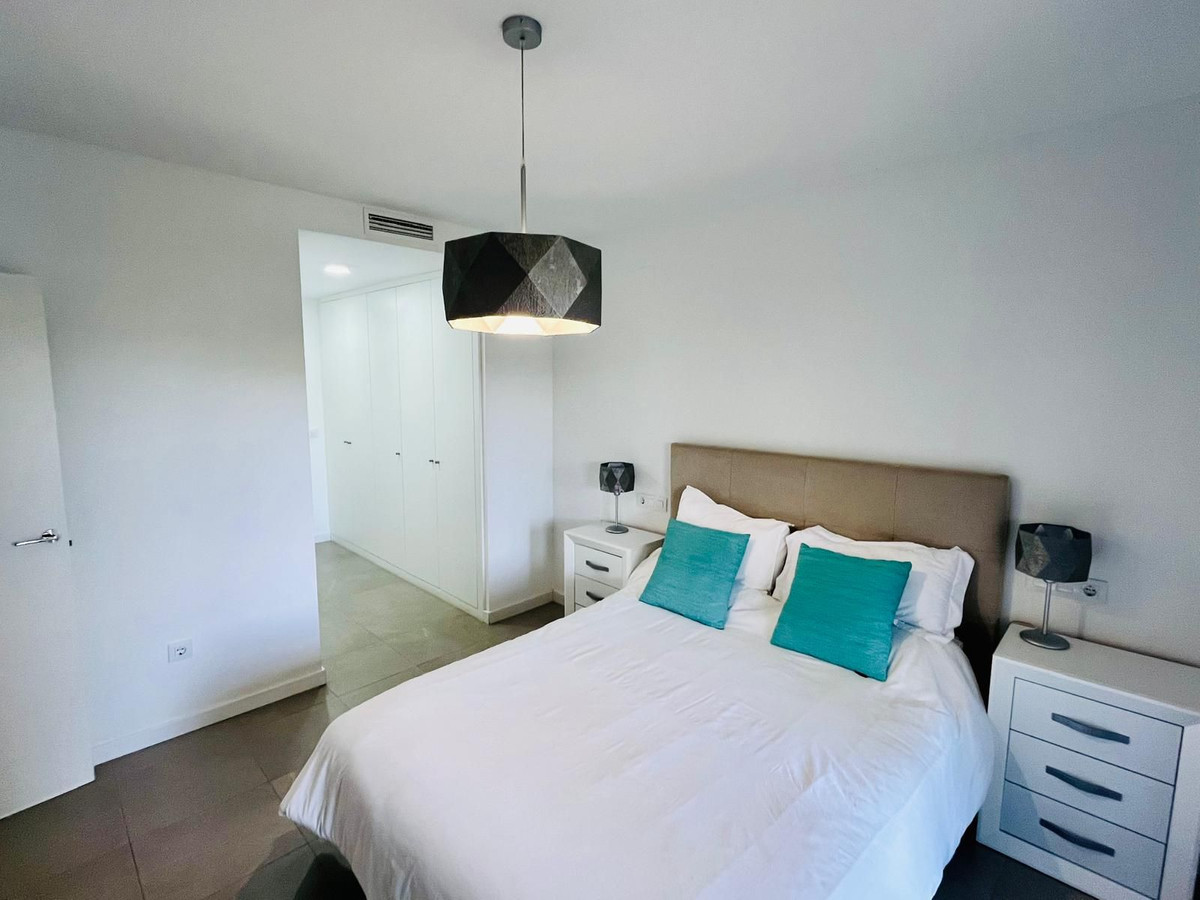 Se vende Apartamento Planta Baja de 2 dormitorios en Costa Del Sol, Málaga, España