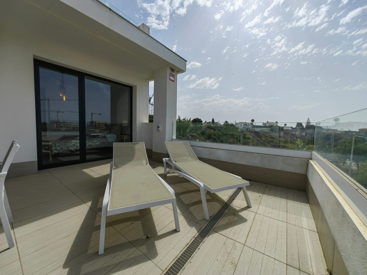 3 Bed Apartment for sale in Estepona Costa Del Sol, Málaga, Spain