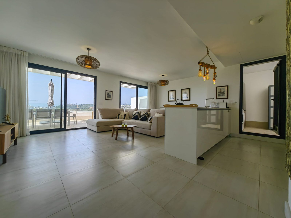 3 Bed Apartment for sale in Estepona Costa Del Sol, Málaga, Spain
