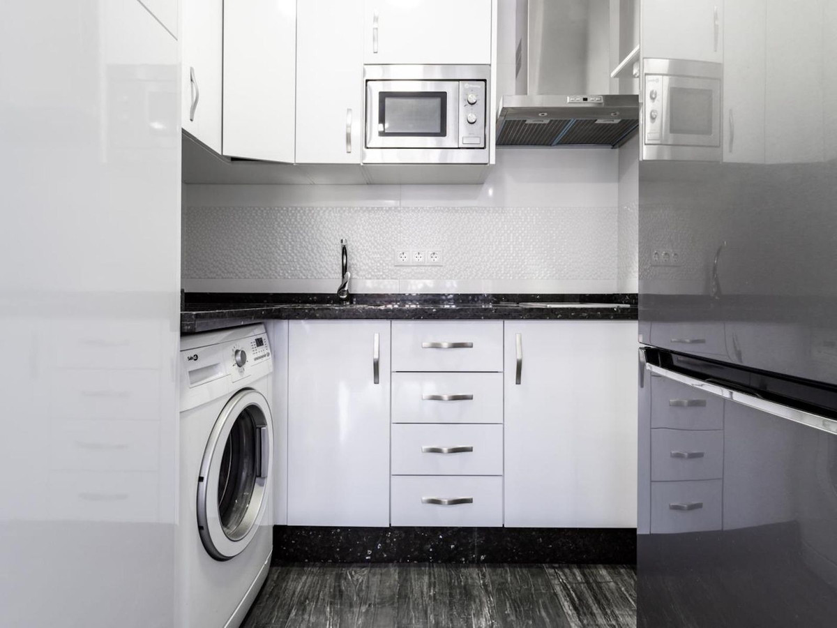 Se vende Estudio Planta Media  en Costa Del Sol, Málaga, España