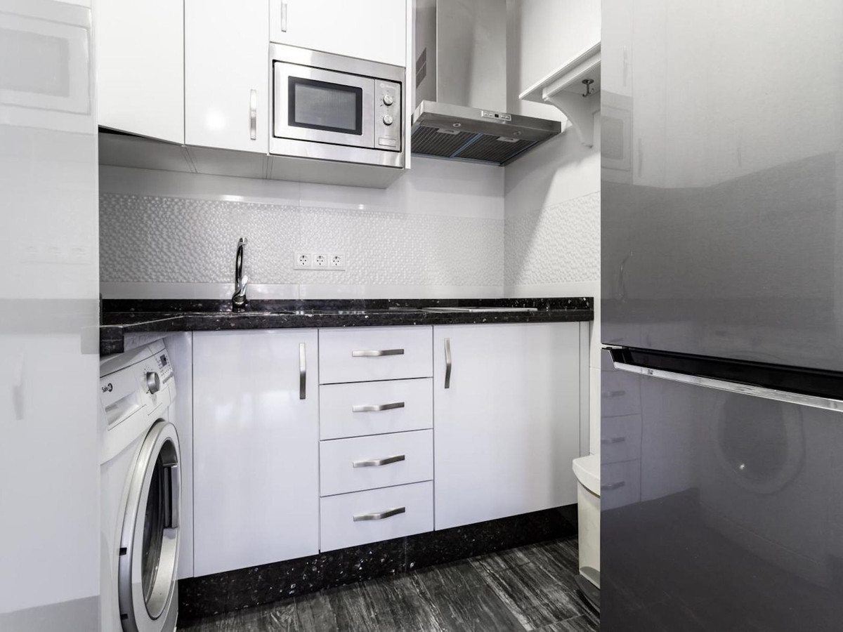 Se vende Estudio Planta Media  en Costa Del Sol, Málaga, España