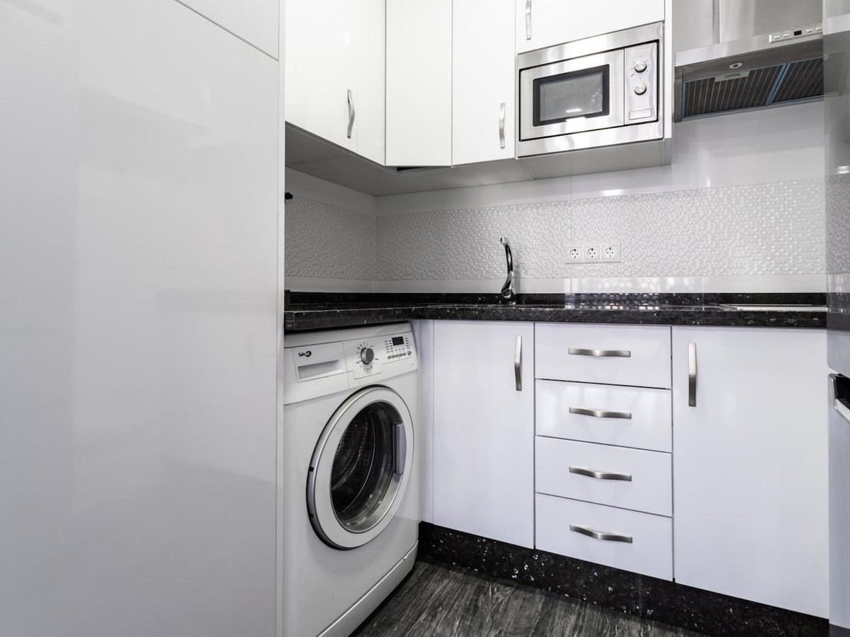 Se vende Estudio Planta Media  en Costa Del Sol, Málaga, España