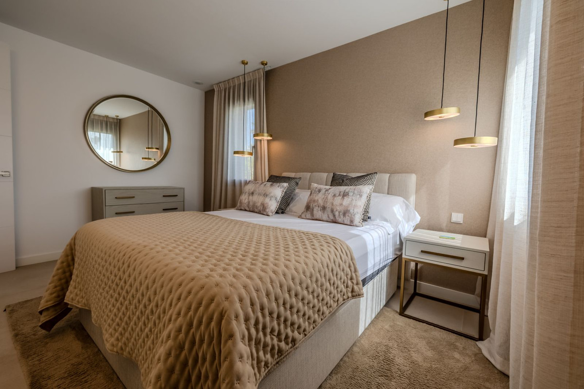 Se vende Villa - Chalet de 4 dormitorios en Costa Del Sol, Málaga, España