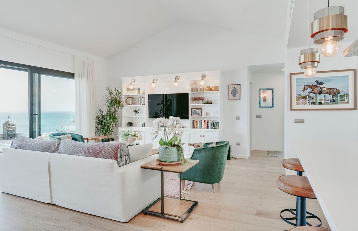 Se vende Ático de 3 dormitorios en Costa Del Sol, Cadiz, España