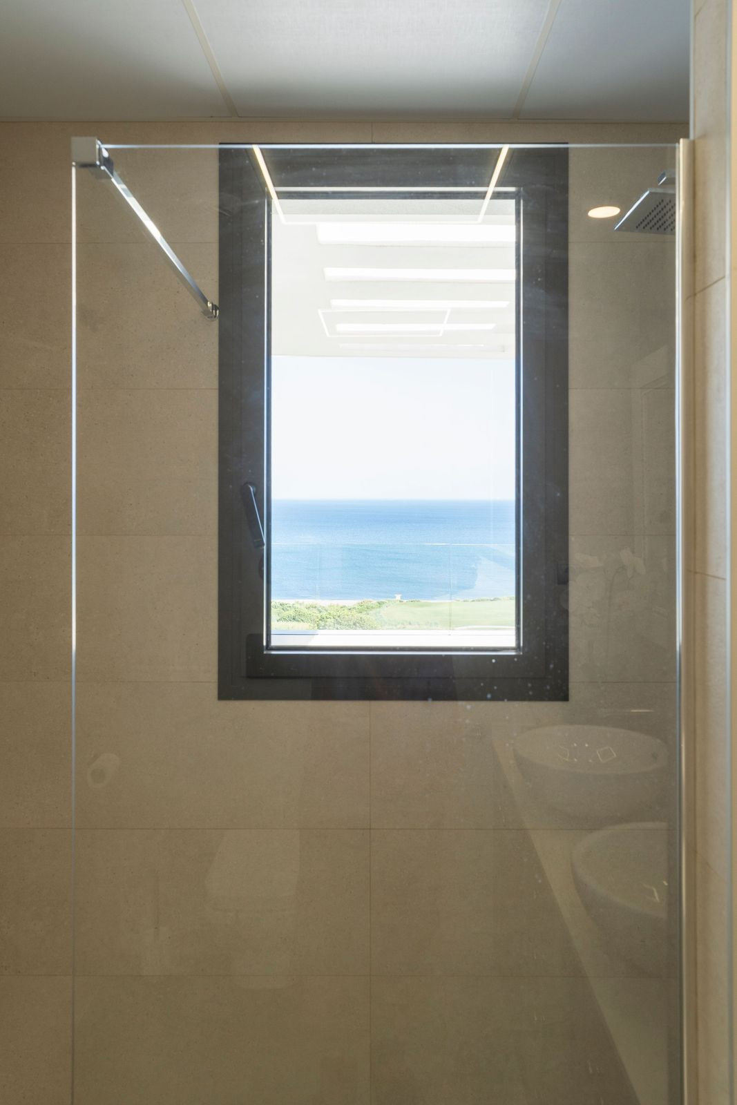 Se vende Ático de 3 dormitorios en Costa Del Sol, Cadiz, España