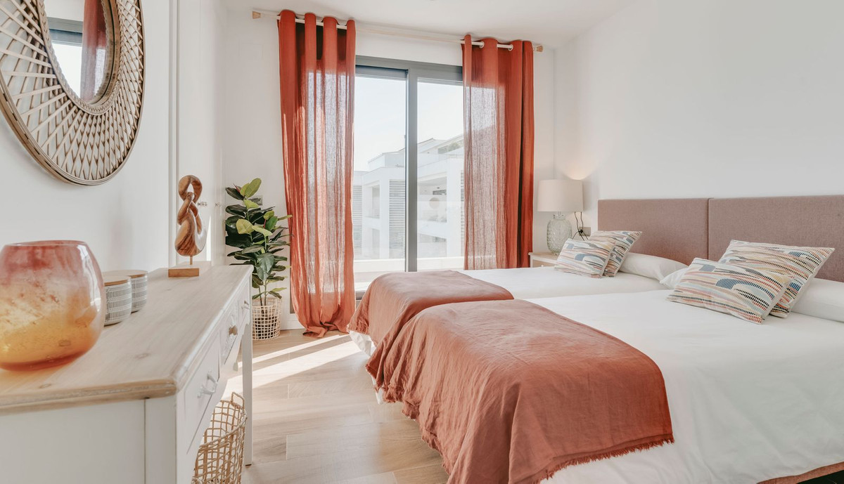 Se vende Ático de 3 dormitorios en Costa Del Sol, Cadiz, España