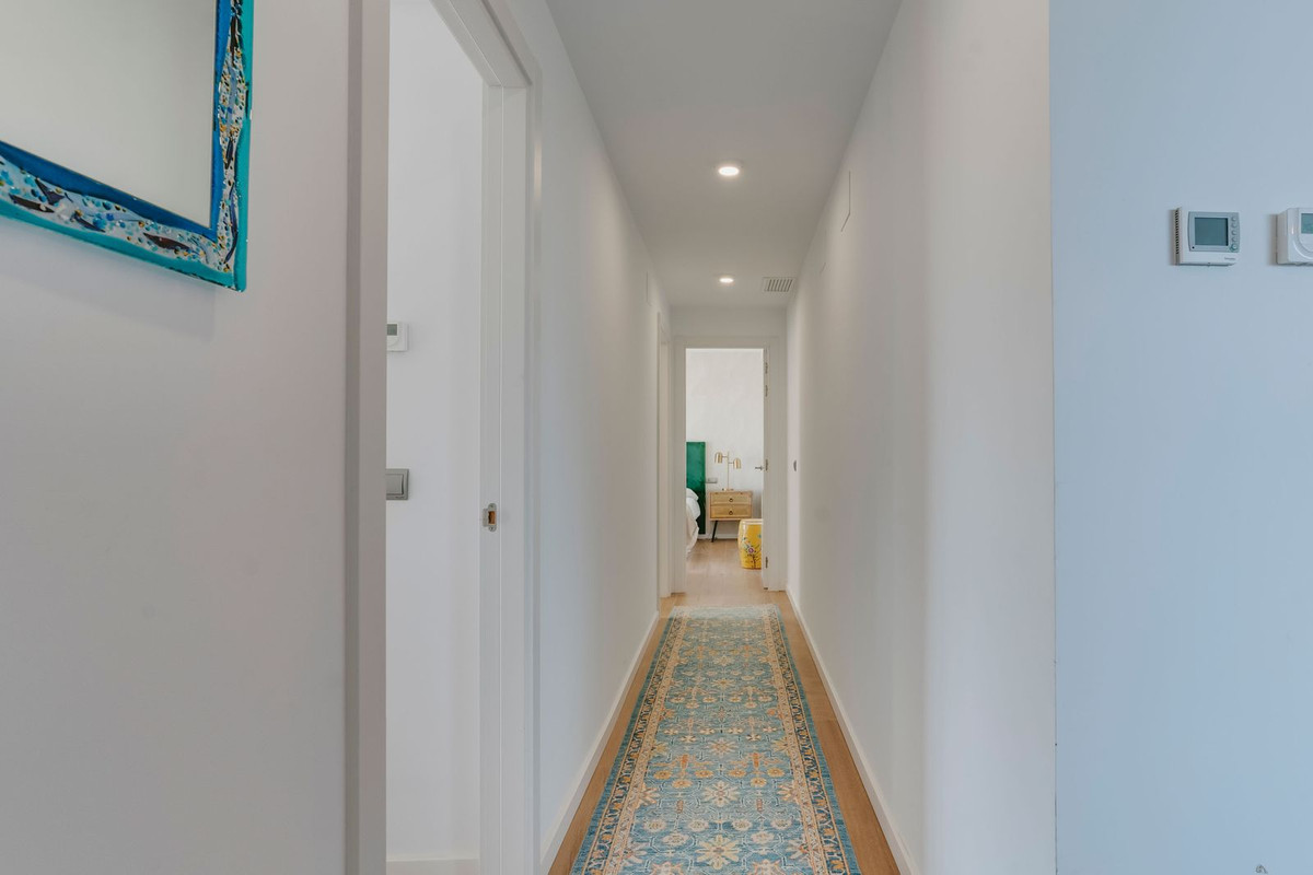 Se vende Ático de 3 dormitorios en Costa Del Sol, Cadiz, España