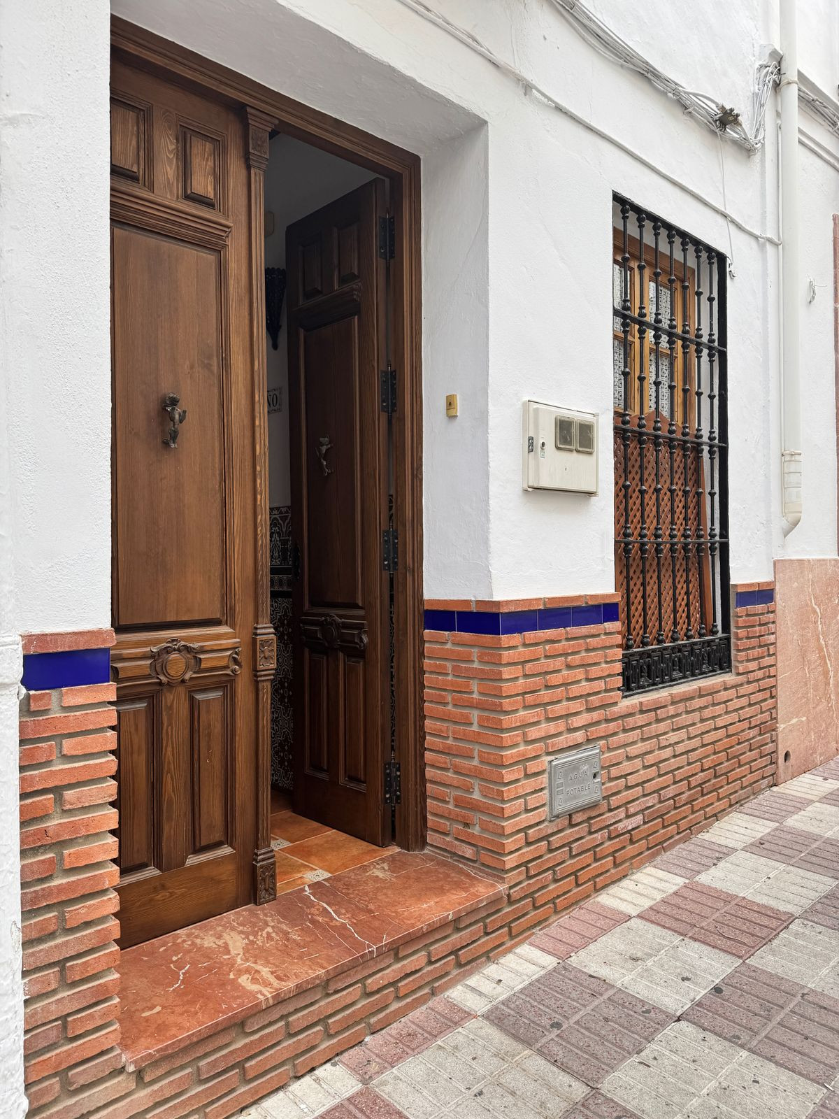 4 Bed Townhouse for sale in Alora Costa Del Sol, Málaga, Spain