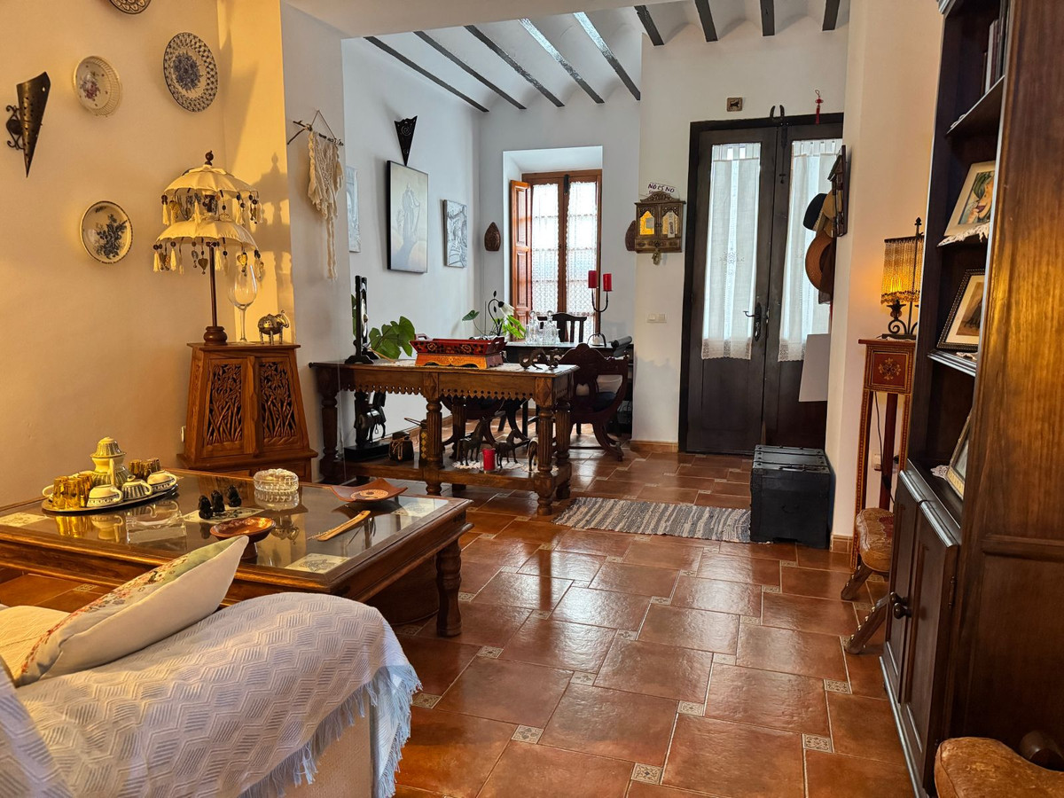 4 Bed Townhouse for sale in Alora Costa Del Sol, Málaga, Spain