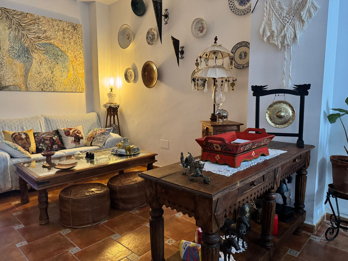 4 Bed Townhouse for sale in Alora Costa Del Sol, Málaga, Spain