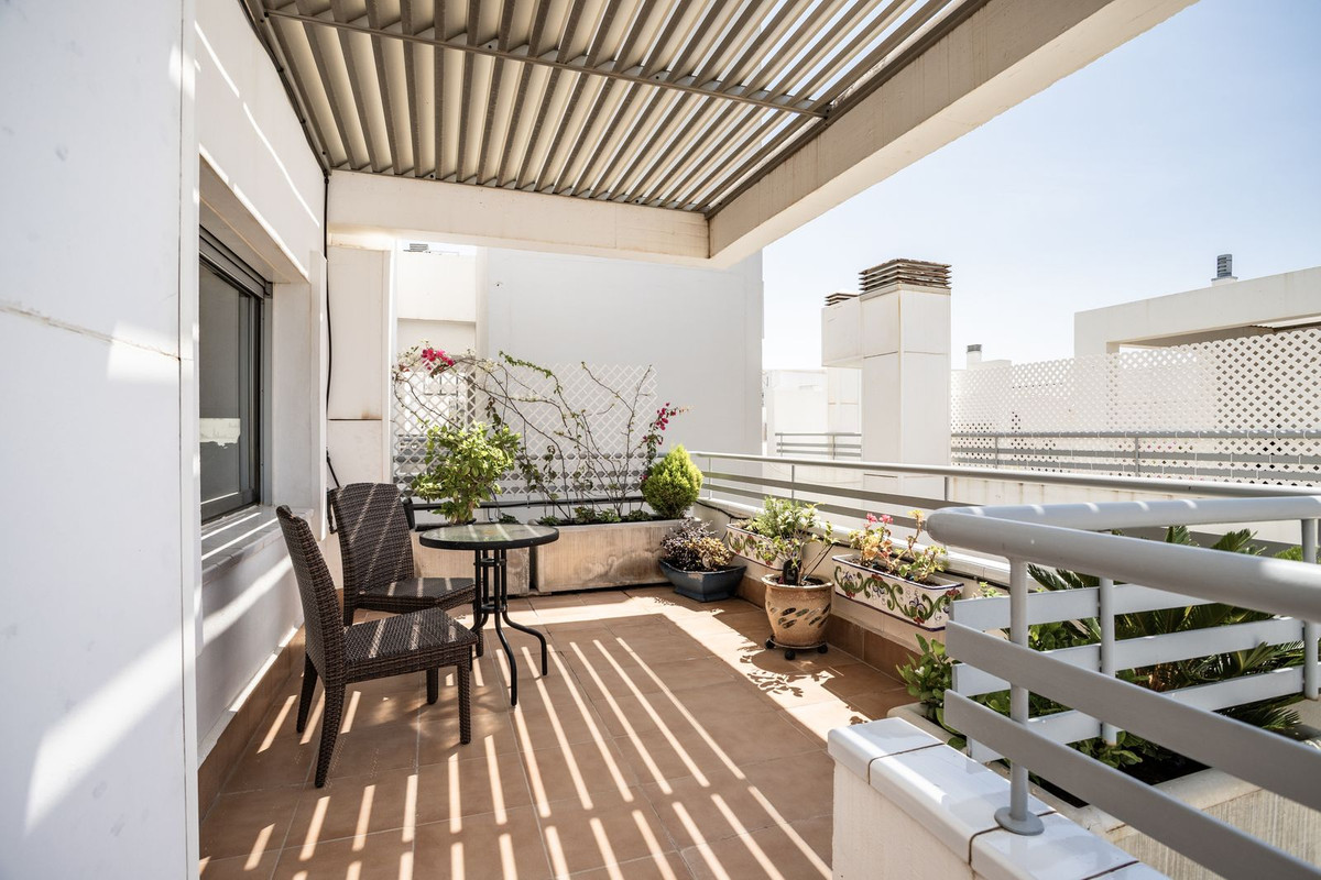 2 Bed Apartment for sale in La Cala De Mijas Costa Del Sol, Málaga, Spain