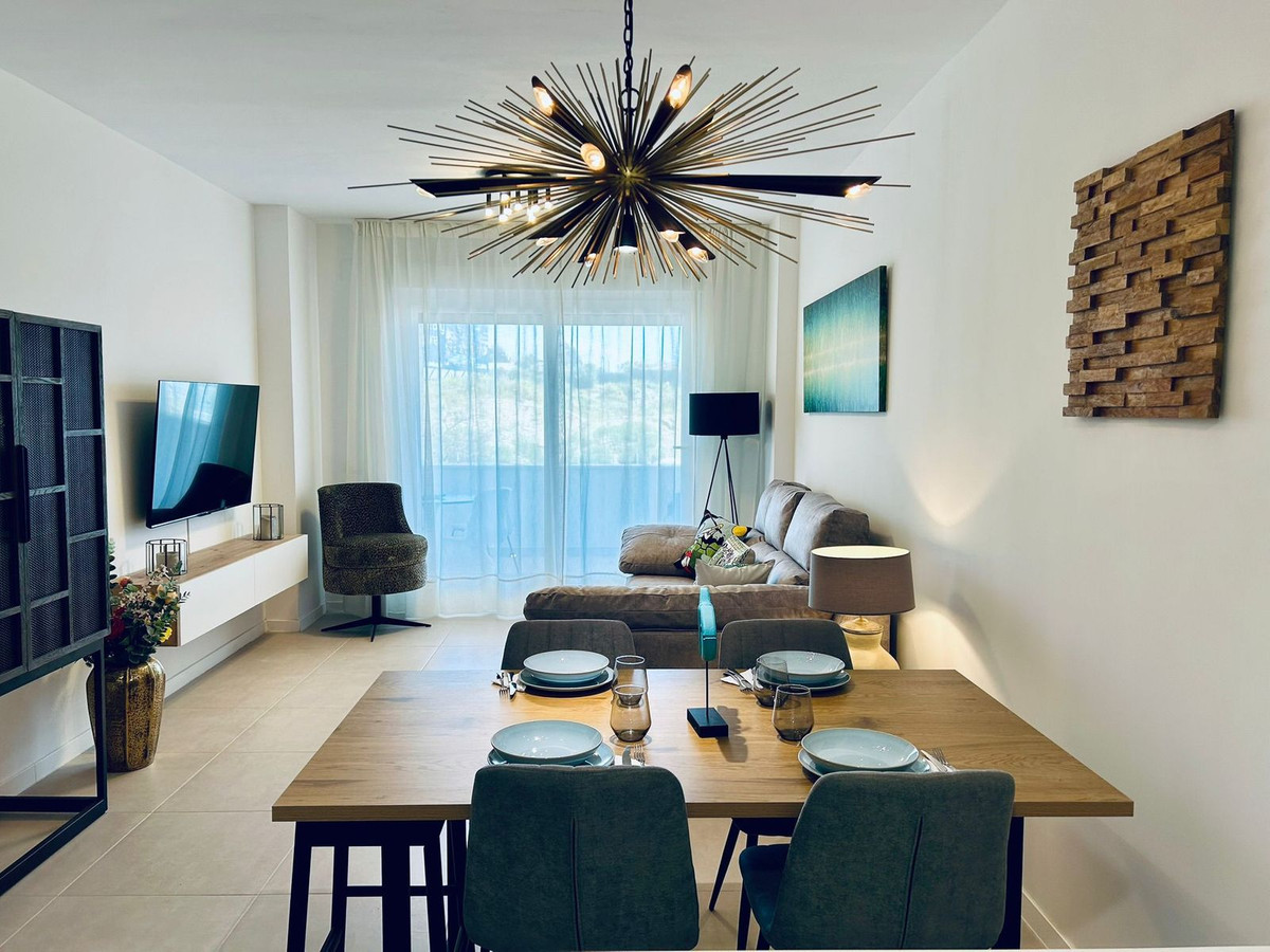 Se vende Apartamento Planta Baja de 2 dormitorios en Costa Del Sol, Málaga, España