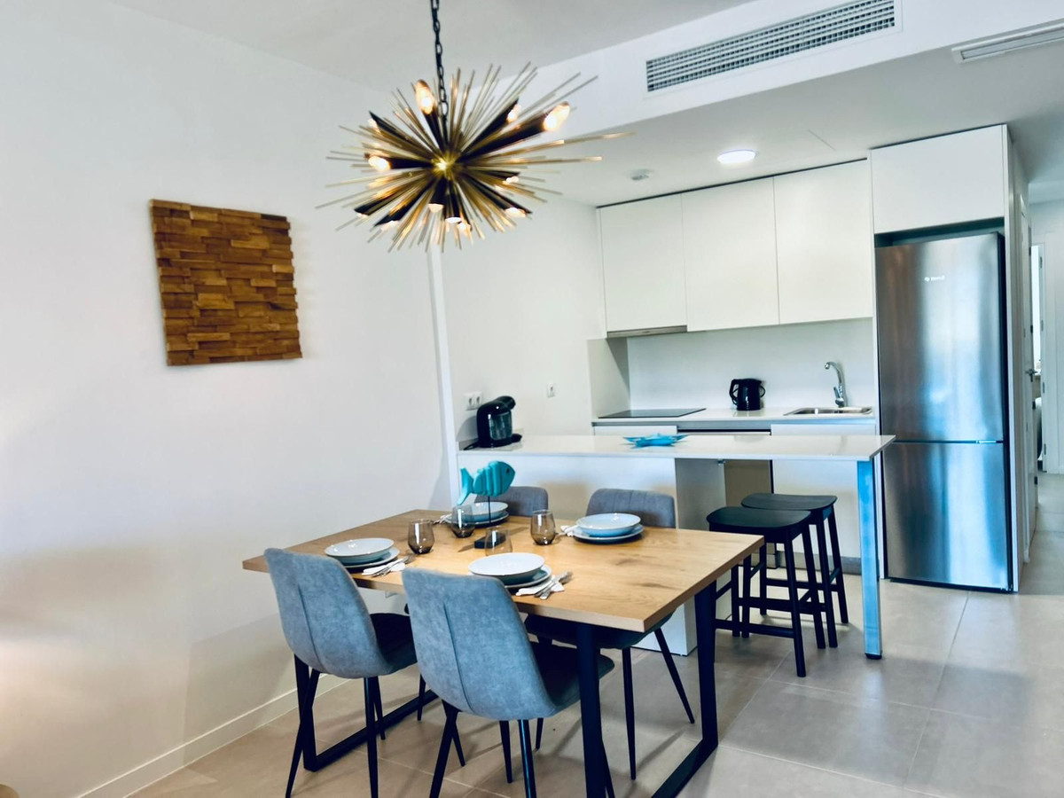 Se vende Apartamento Planta Baja de 2 dormitorios en Costa Del Sol, Málaga, España
