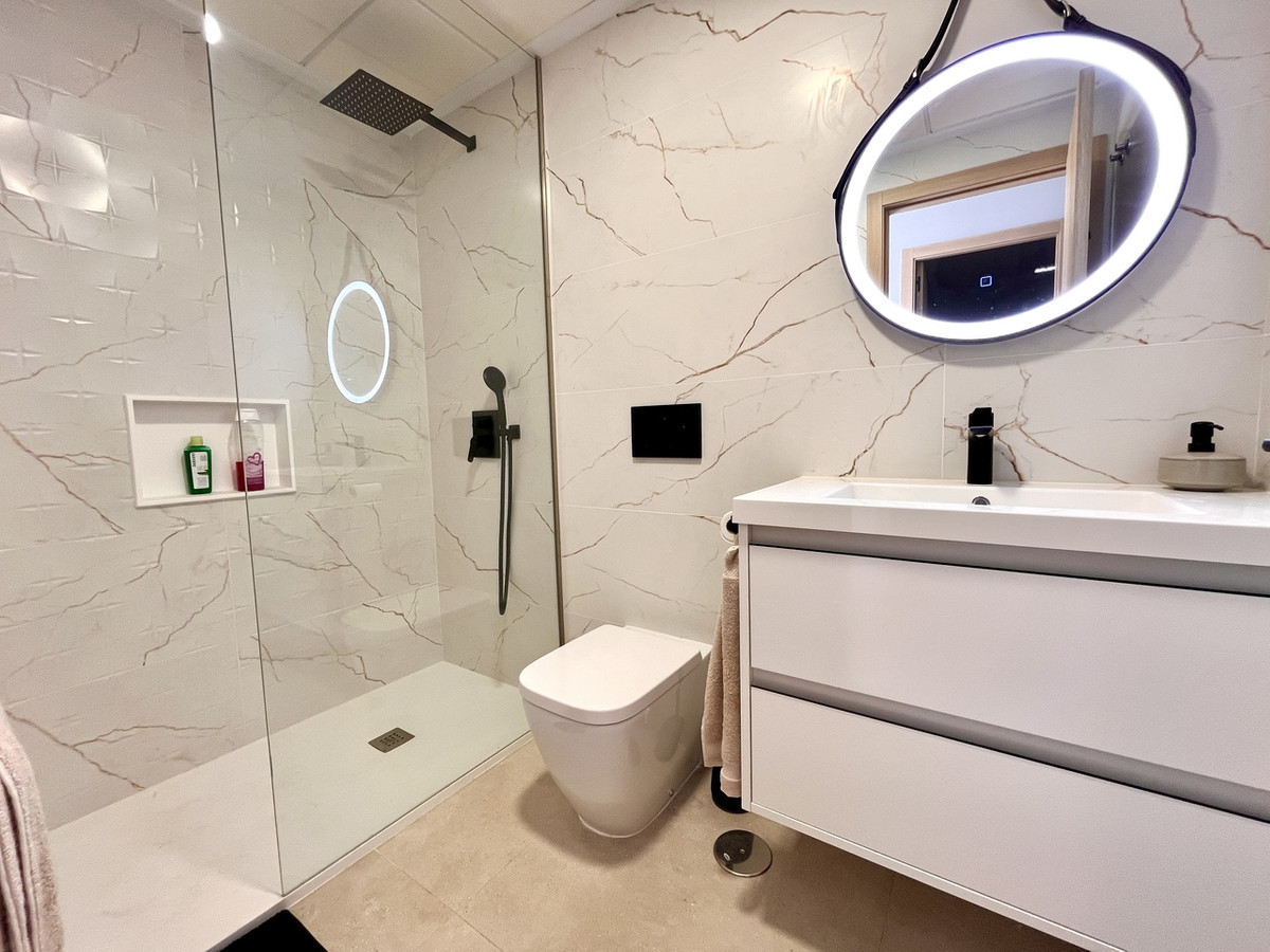 2 Bed Apartment for sale in Torre De La Horadada Costa Blanca, Alicante, Spain