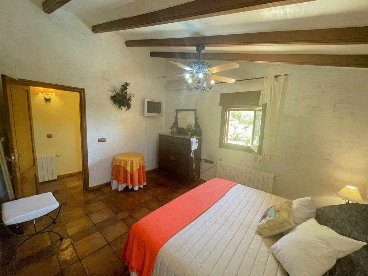 4 Bed Townhouse for sale in Calpe Costa Blanca, Alicante, Spain