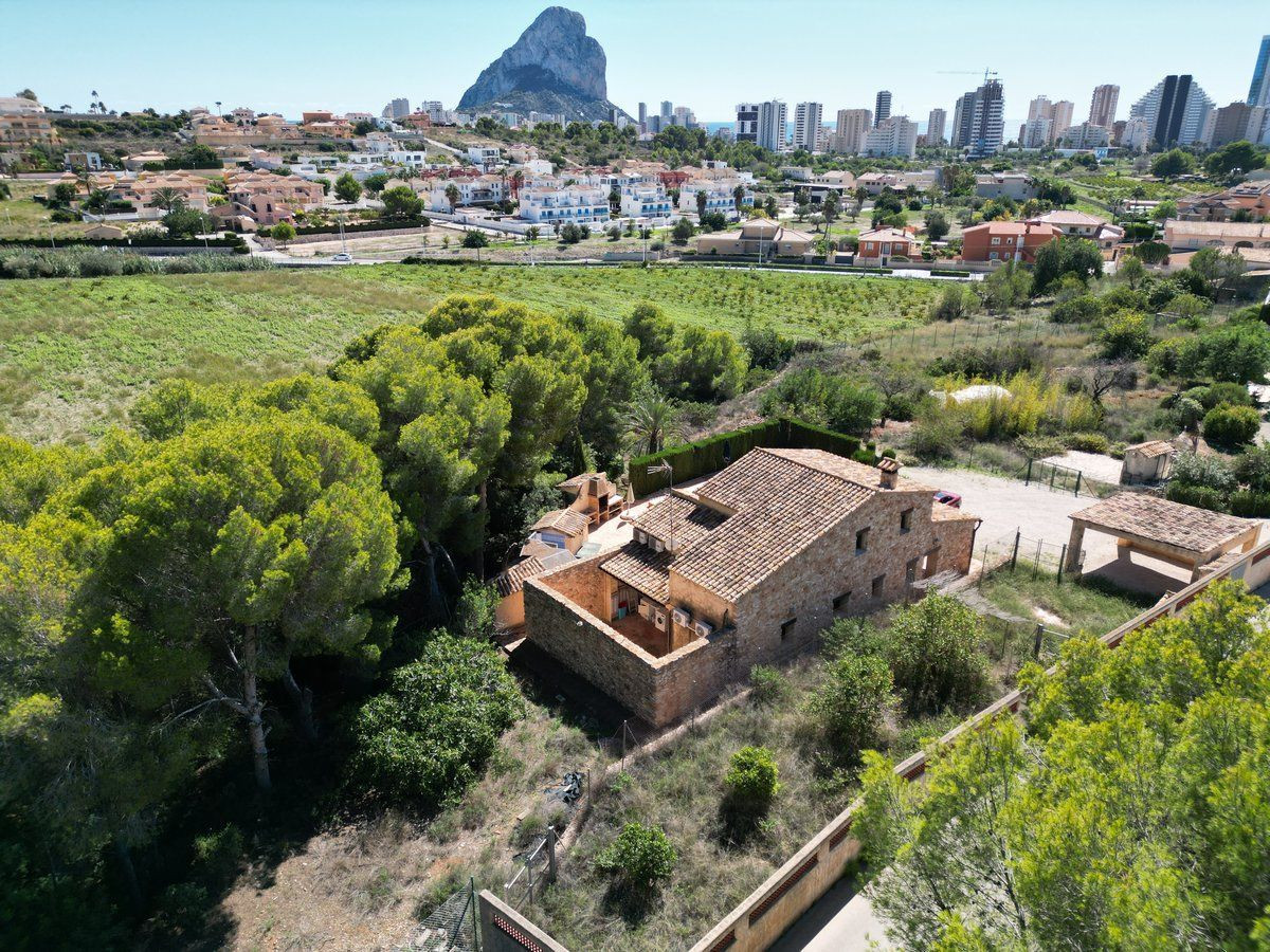 4 Bed Townhouse for sale in Calpe Costa Blanca, Alicante, Spain