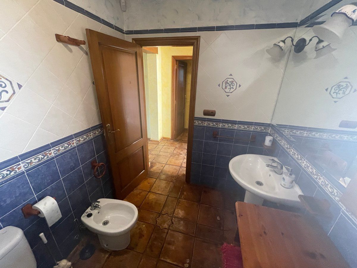 4 Bed Townhouse for sale in Calpe Costa Blanca, Alicante, Spain