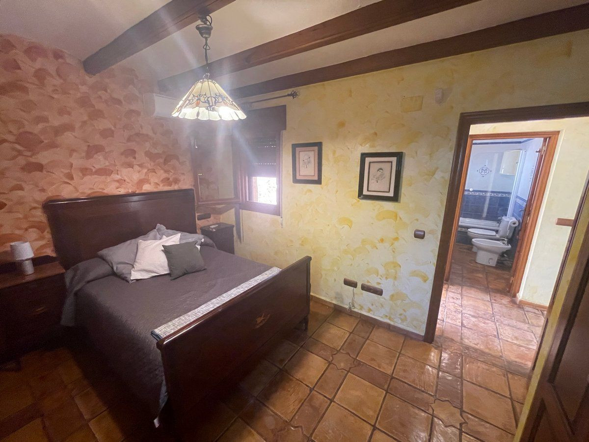 4 Bed Townhouse for sale in Calpe Costa Blanca, Alicante, Spain