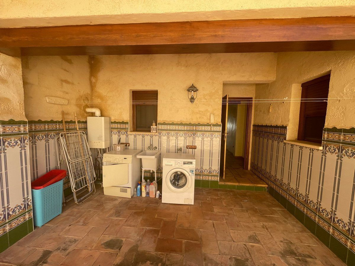 4 Bed Townhouse for sale in Calpe Costa Blanca, Alicante, Spain