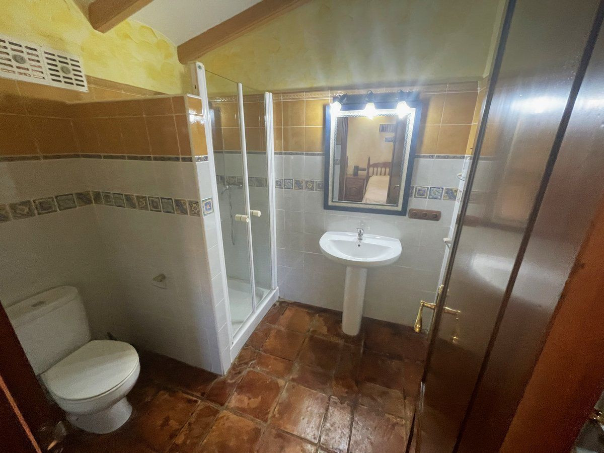 4 Bed Townhouse for sale in Calpe Costa Blanca, Alicante, Spain
