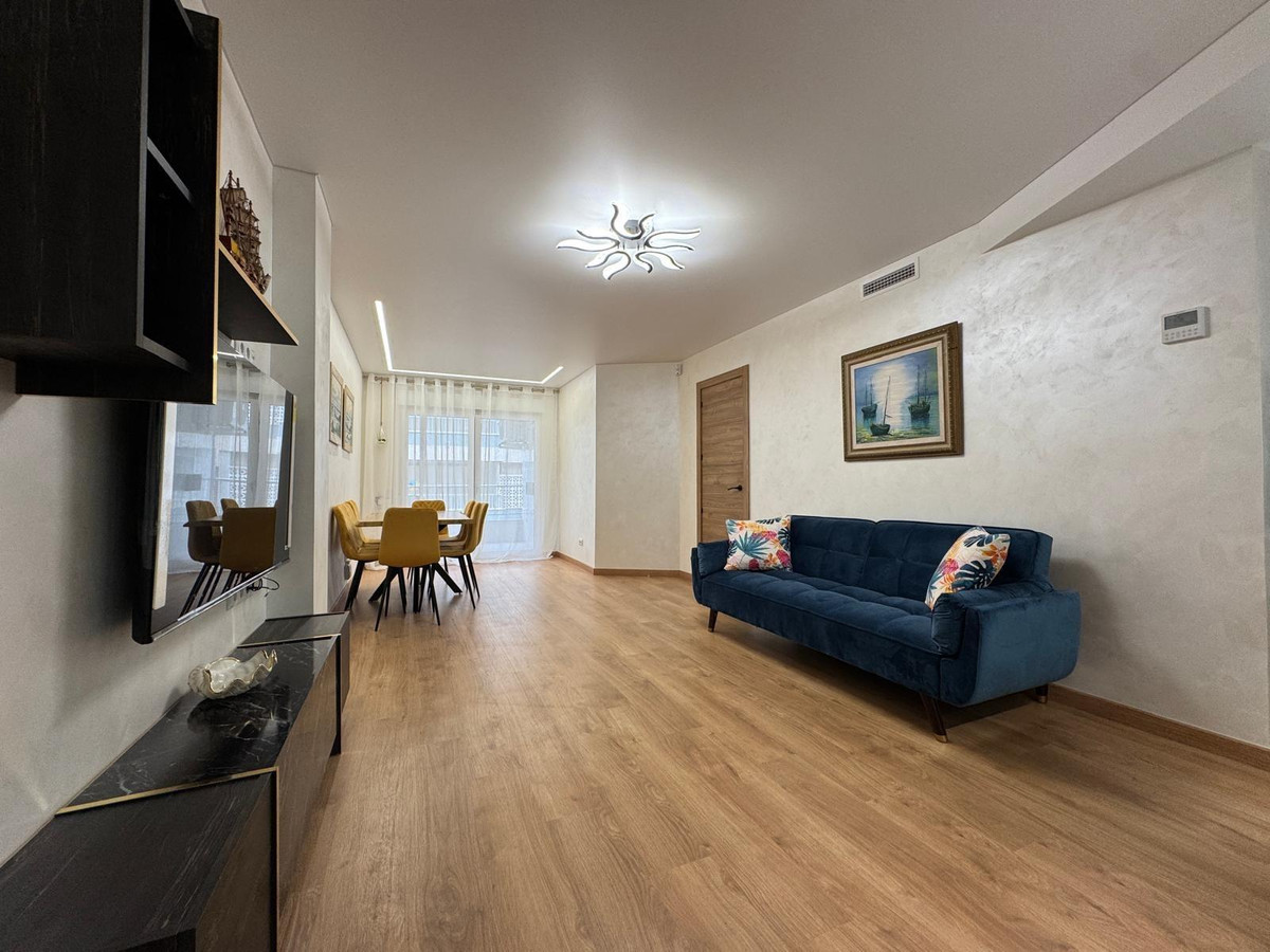 Se vende Apartamento Planta Media de 3 dormitorios en Costa Blanca, Alicante, España