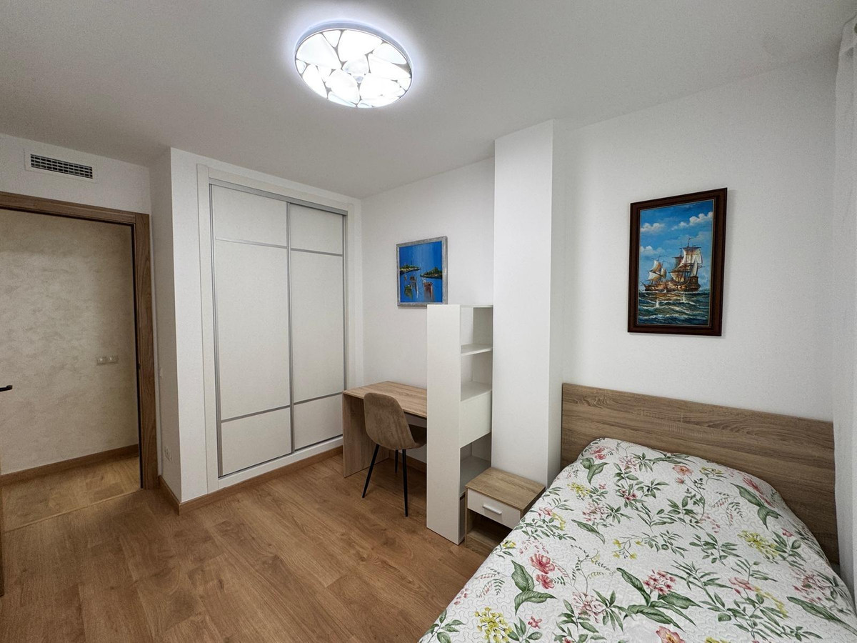 Se vende Apartamento Planta Media de 3 dormitorios en Costa Blanca, Alicante, España