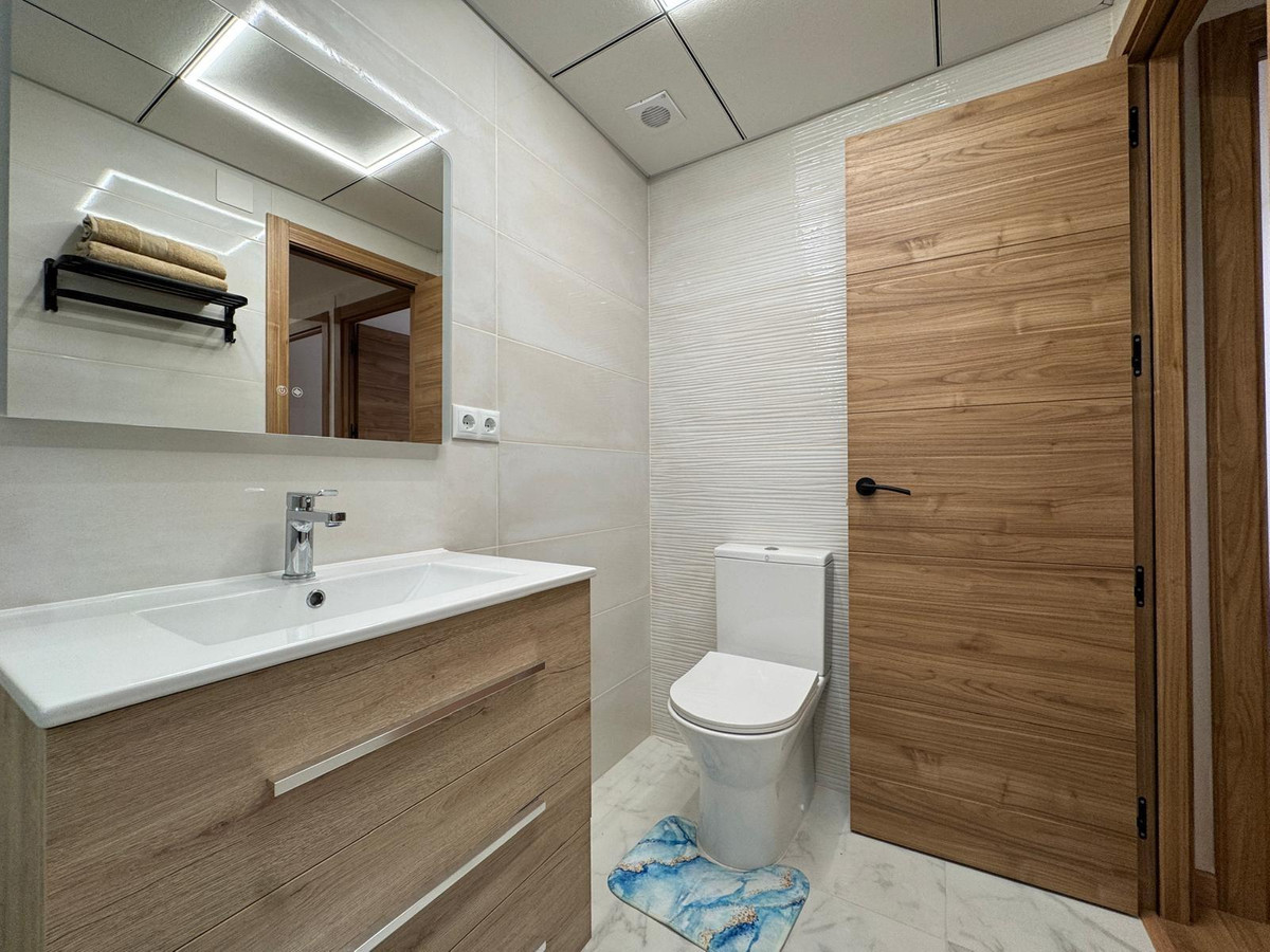 Se vende Apartamento Planta Media de 3 dormitorios en Costa Blanca, Alicante, España
