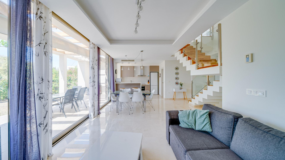 3 Bed Townhouse for sale in Villajoyosa Costa Blanca, Alicante, Spain