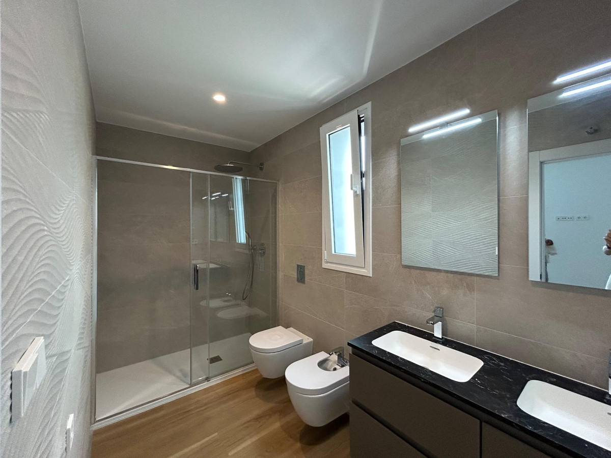 3 Bed Apartment for sale in Benidorm Costa Blanca, Alicante, Spain