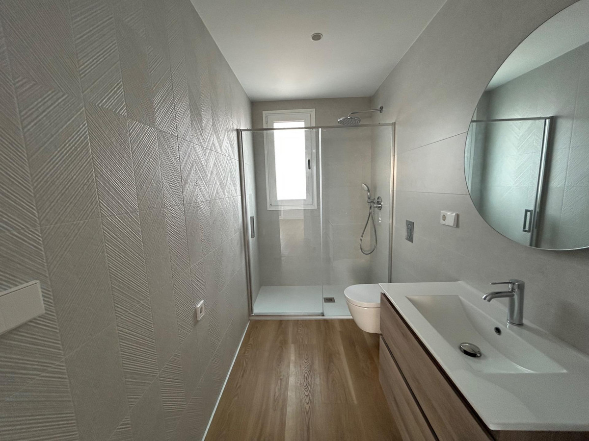 3 Bed Apartment for sale in Benidorm Costa Blanca, Alicante, Spain
